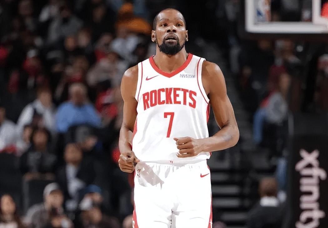 星空体育app下载-火箭110-105击败森林狼 球员评价：2人优秀，7人及格，戴维森低迷