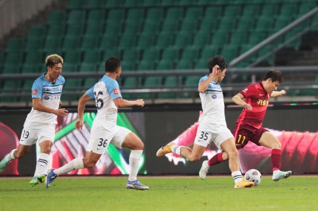 星空体育app下载-【中超总结之广州城】“后斯托时代”最佳 可未来呢？